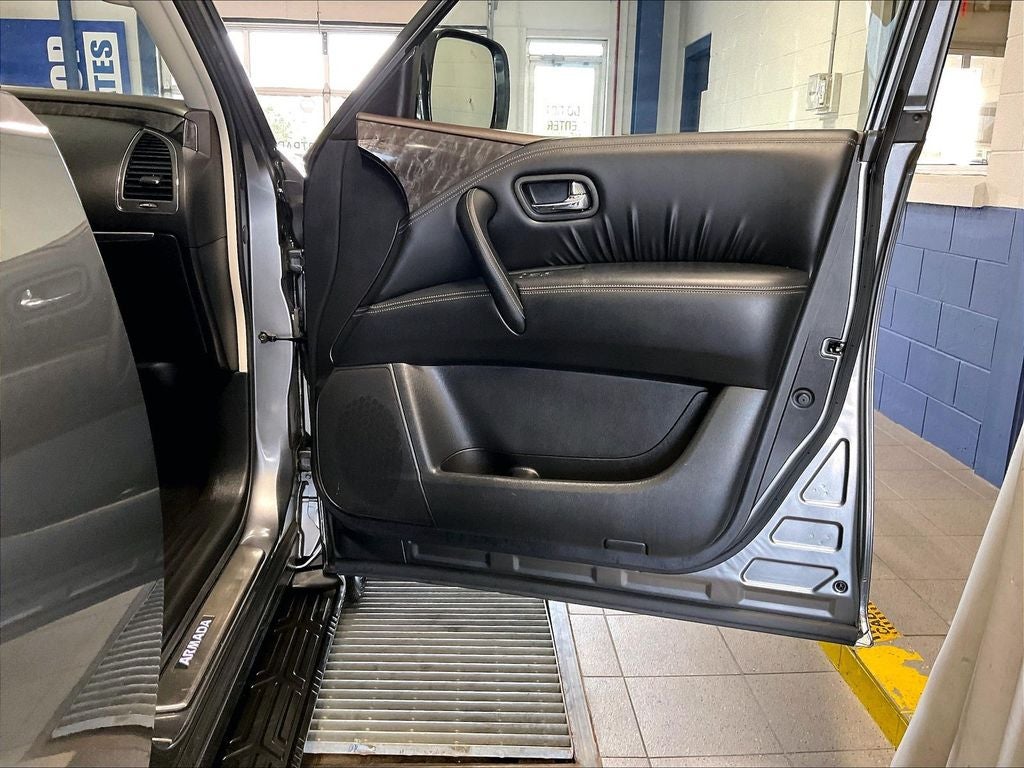 2023 Nissan Armada Platinum