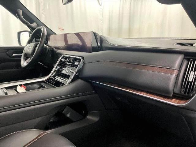 2025 Nissan Armada 4x4 SL