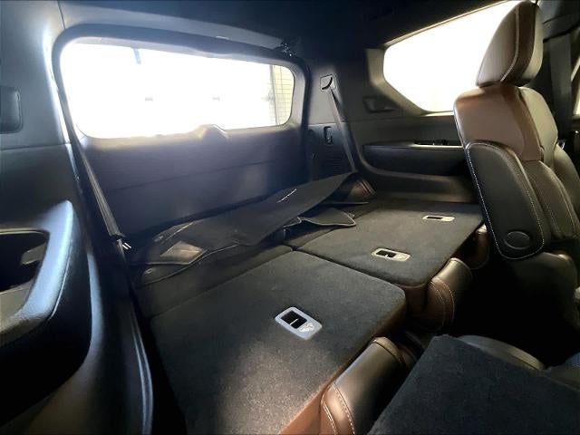 2025 Nissan Armada 4x4 SL