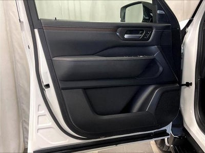 2025 Nissan Armada 4x4 SL