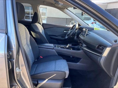 2023 Nissan Rogue AWD SV *Ltd Avail*