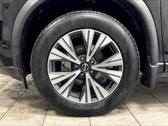 2023 Nissan Rogue AWD SV