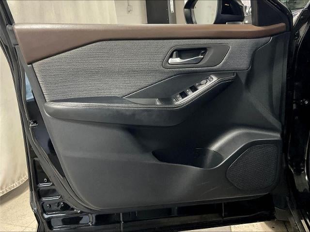 2023 Nissan Rogue AWD SV
