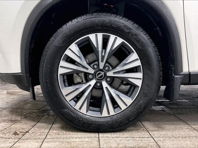 2023 Nissan Rogue AWD SV