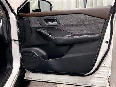 2023 Nissan Rogue AWD SV *Ltd Avail*