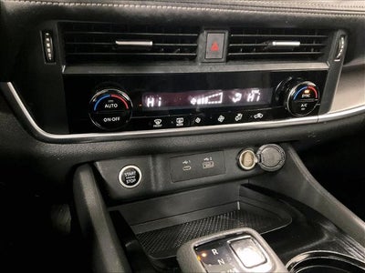 2023 Nissan Rogue AWD SV *Ltd Avail*