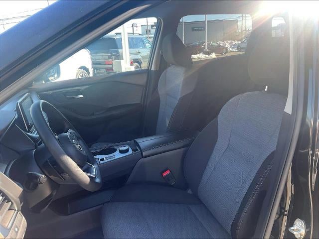 2023 Nissan Rogue AWD SV *Ltd Avail*