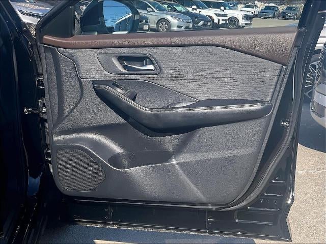 2023 Nissan Rogue AWD SV *Ltd Avail*