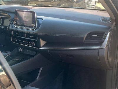 2023 Nissan Rogue AWD SV *Ltd Avail*