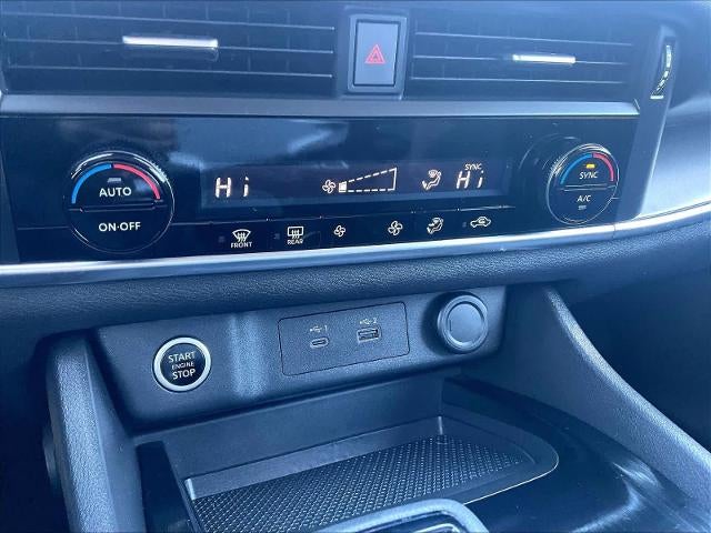 2023 Nissan Rogue AWD SV *Ltd Avail*