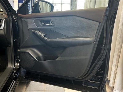 2023 Nissan Rogue AWD SV
