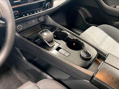 2023 Nissan Rogue AWD SV *Ltd Avail*