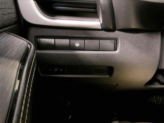 2023 Nissan Rogue AWD SV *Ltd Avail*