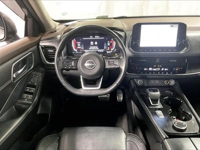 2023 Nissan Rogue AWD Platinum