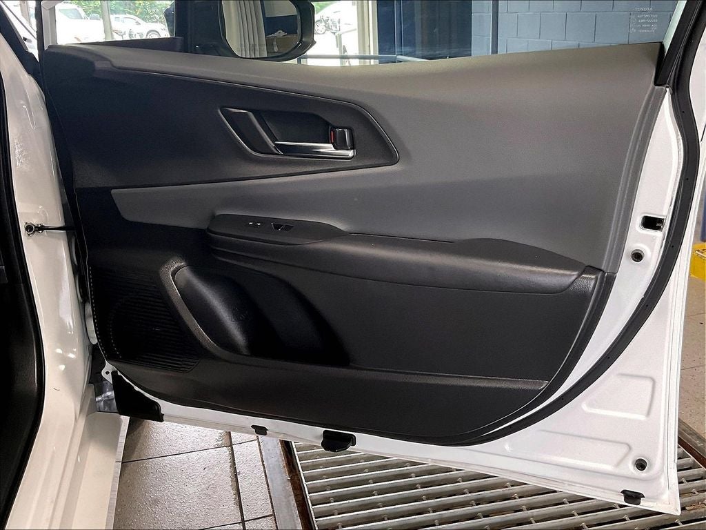 2024 Toyota Prius XLE