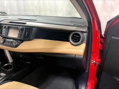 2016 Toyota RAV4 AWD 4dr XLE (Natl)