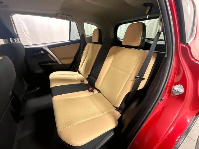 2016 Toyota RAV4 AWD 4dr XLE (Natl)