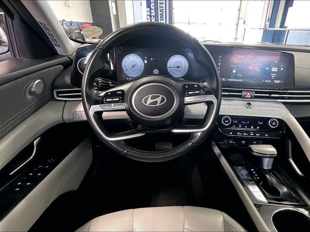 2024 Hyundai Elantra Limited