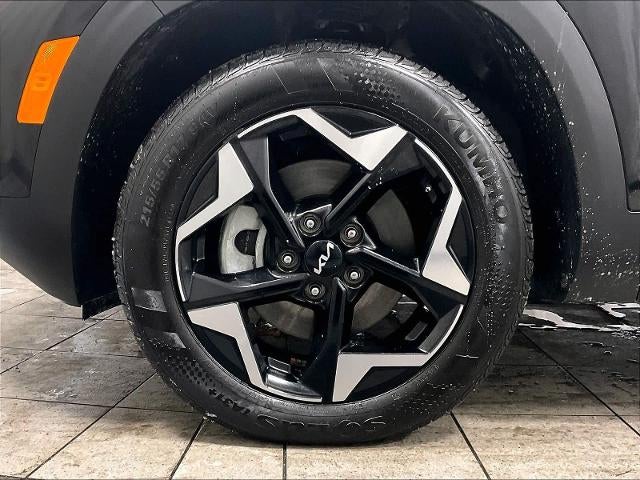 2025 Kia Seltos EX IVT AWD