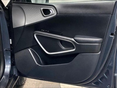 2024 Kia Soul LX IVT