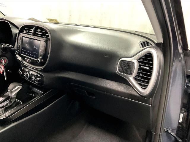 2024 Kia Soul LX IVT
