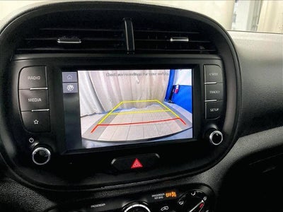 2024 Kia Soul LX IVT