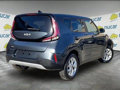 2024 Kia Soul LX IVT