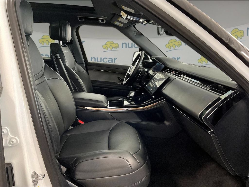 2025 Land Rover Range Rover Sport SE