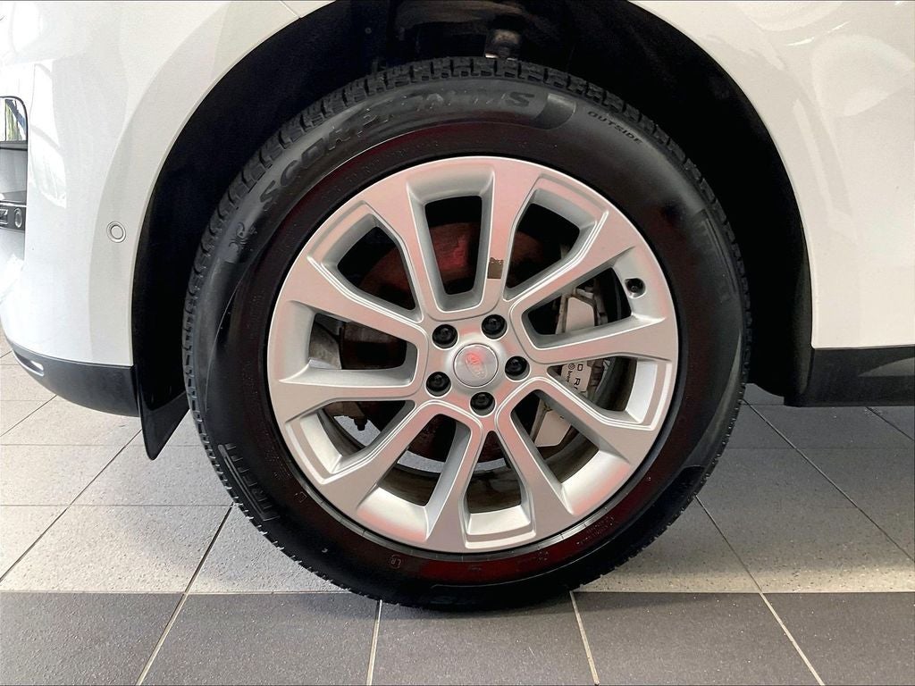 2025 Land Rover Range Rover Sport SE