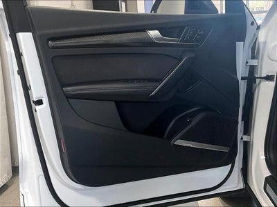 2021 Audi SQ5 Premium Plus 3.0 TFSI quattro