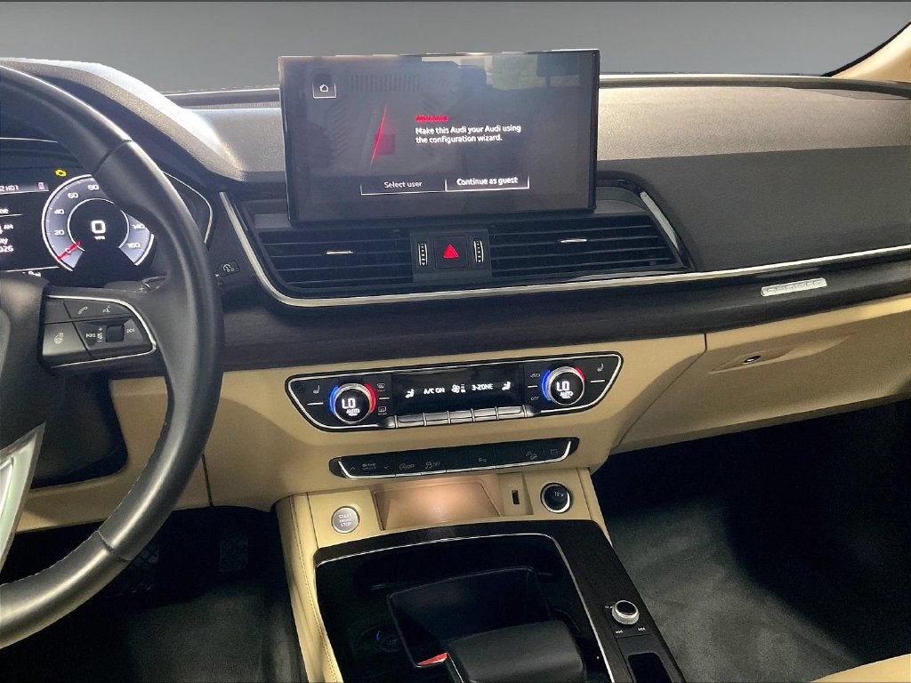 2024 Audi Q5 45 S line Premium quattro