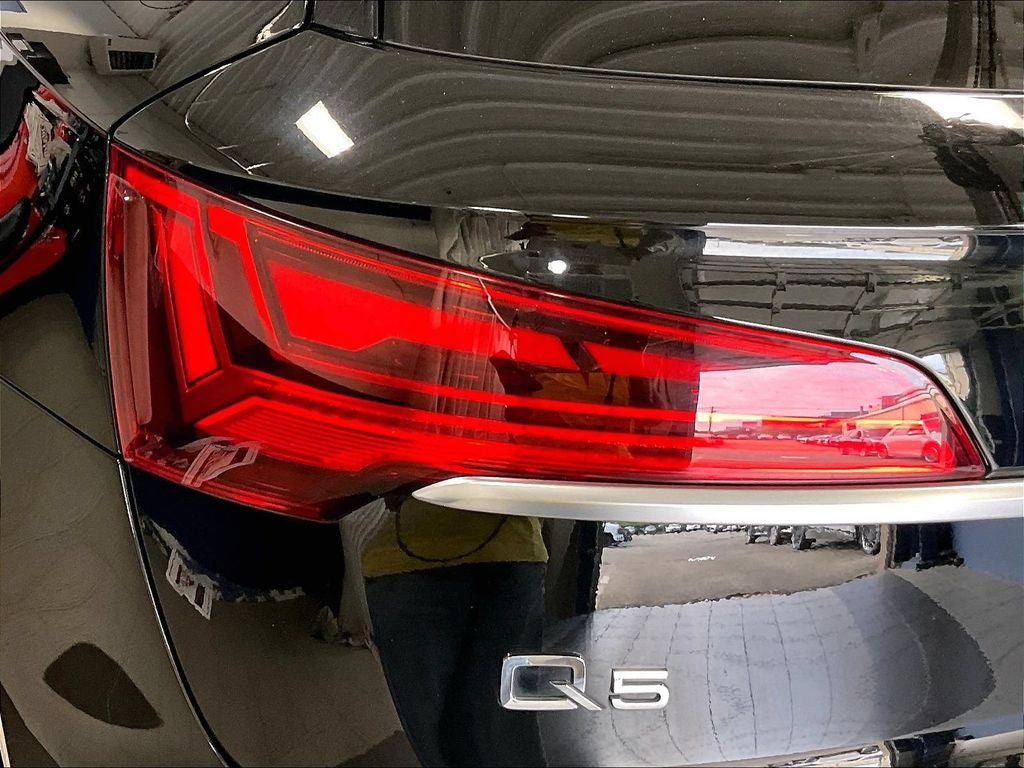 2024 Audi Q5 45 S line Premium quattro