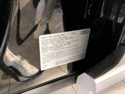 2024 Audi Q5 45 S line Premium quattro