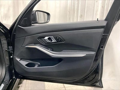 2025 BMW 330i xDrive Sedan