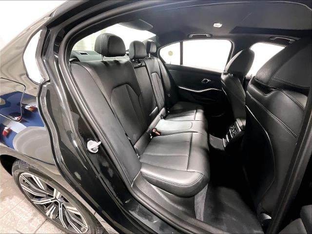 2025 BMW 330i xDrive Sedan