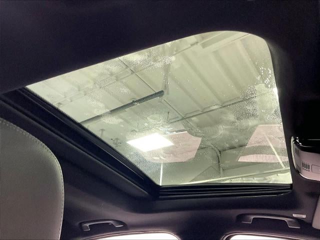 2025 BMW 330i xDrive Sedan