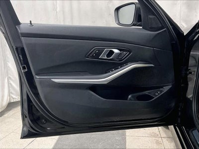 2025 BMW 330i xDrive Sedan