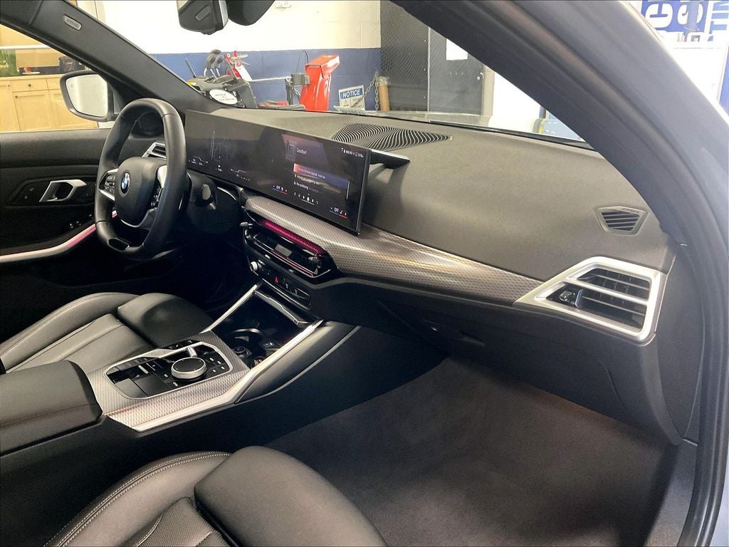 2025 BMW 3 Series 330i xDrive