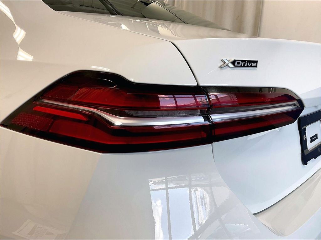 2026 BMW 5 Series 530i xDrive