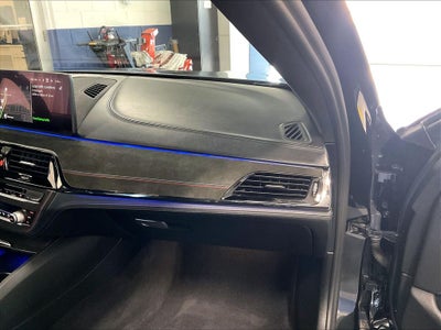 2022 BMW M5 Base