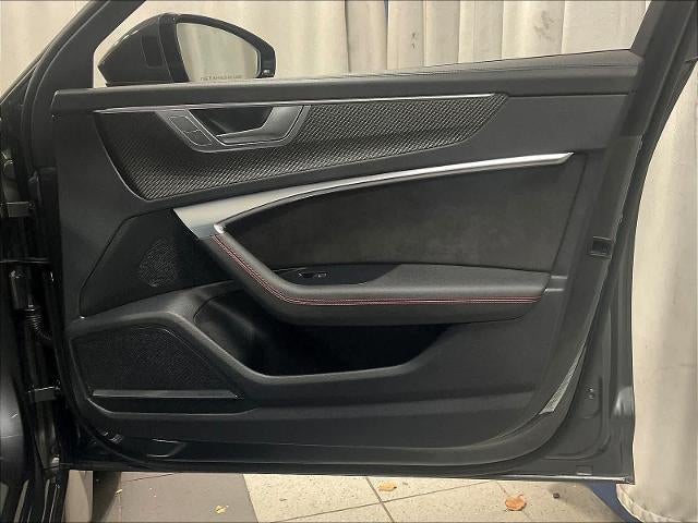 2021 Audi RS 6 Avant 4.0 TFSI quattro