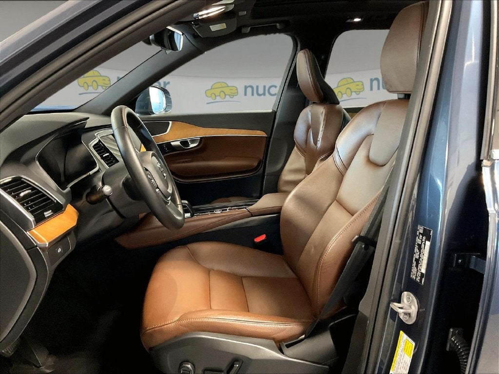 2024 Volvo XC90 B6 Plus Bright Theme