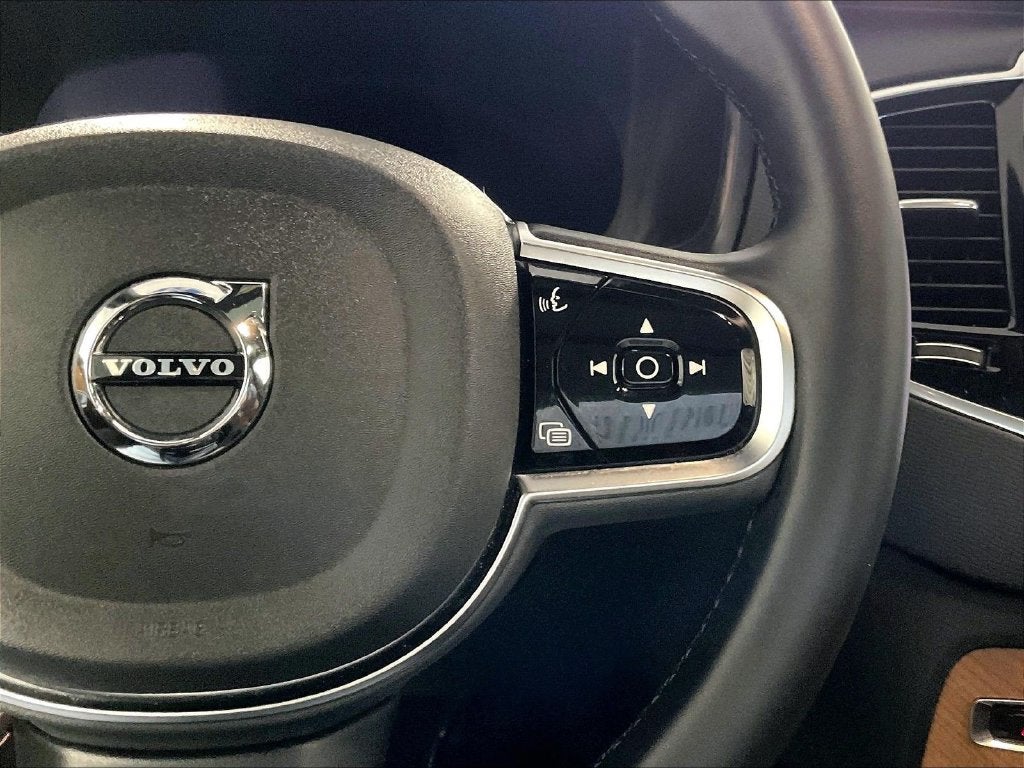 2024 Volvo XC90 B6 Plus Bright Theme