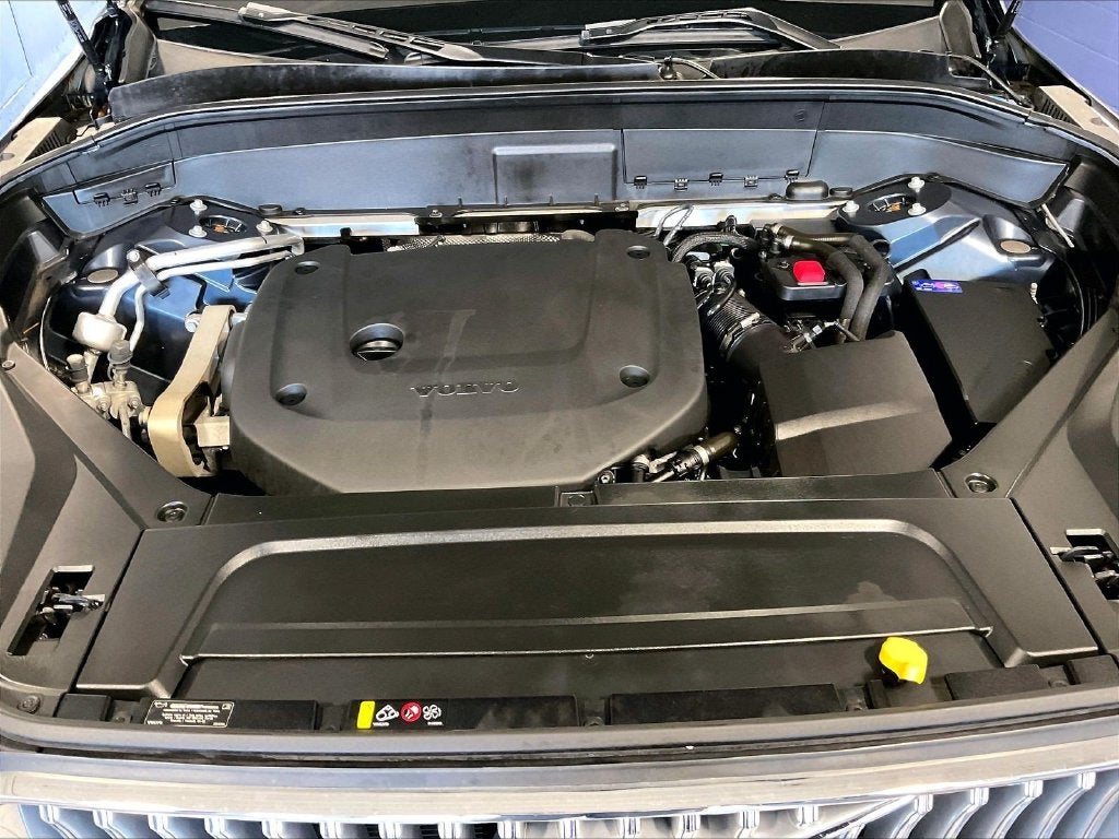 2024 Volvo XC90 B6 Plus Bright Theme