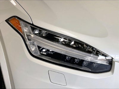 2024 Volvo XC90 B6 Plus Bright Theme