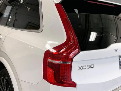 2024 Volvo XC90 B6 Plus Bright Theme