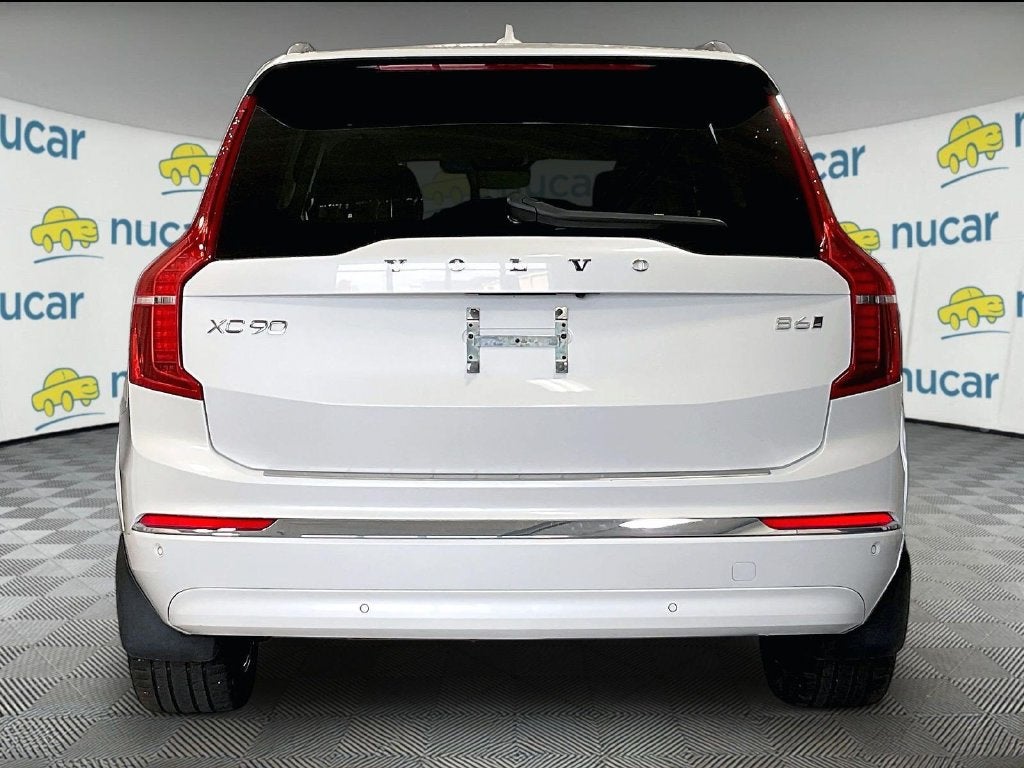 2024 Volvo XC90 B6 Plus Bright Theme