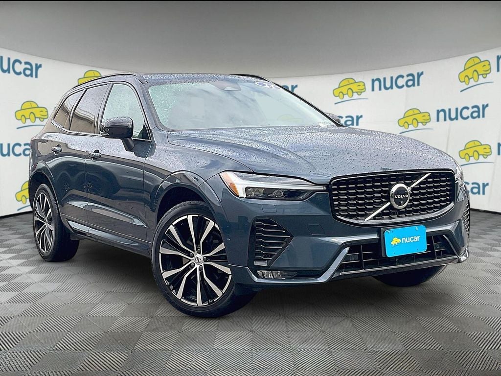 2024 Volvo XC60 B5 Plus Dark Theme