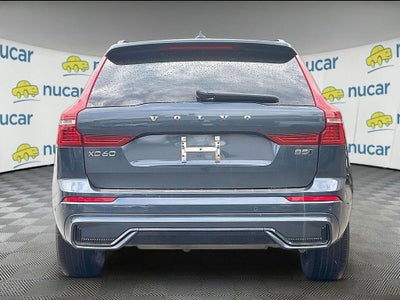 2024 Volvo XC60 B5 Plus Dark Theme