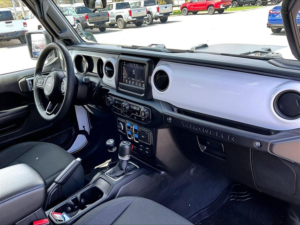 2023 Jeep Wrangler Base 4xe